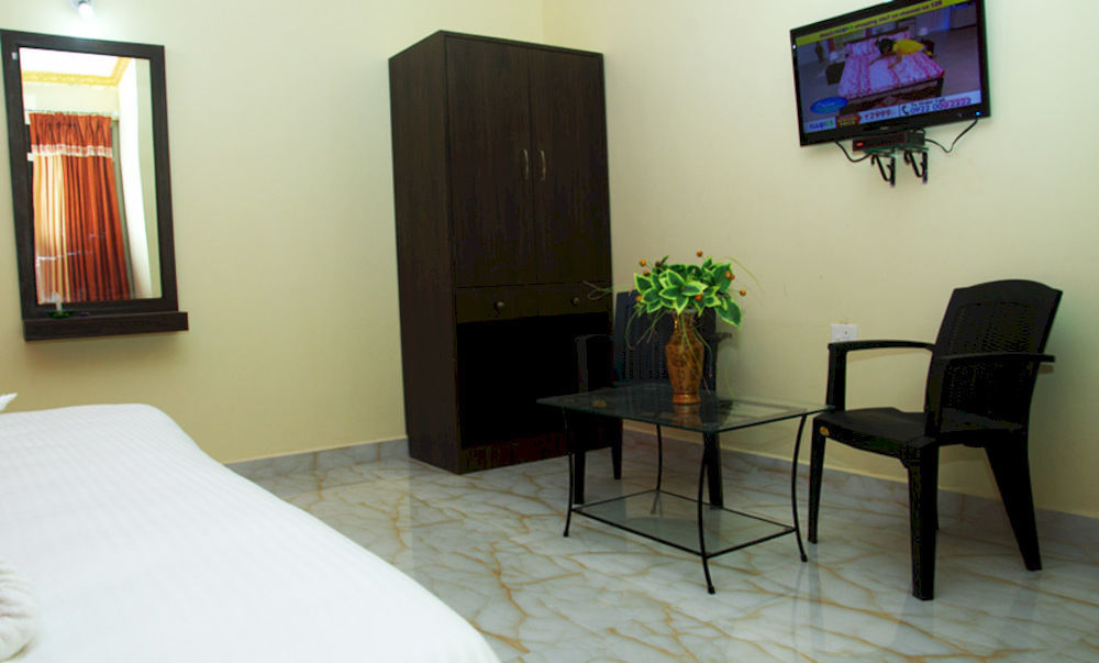 Rbr Hotel